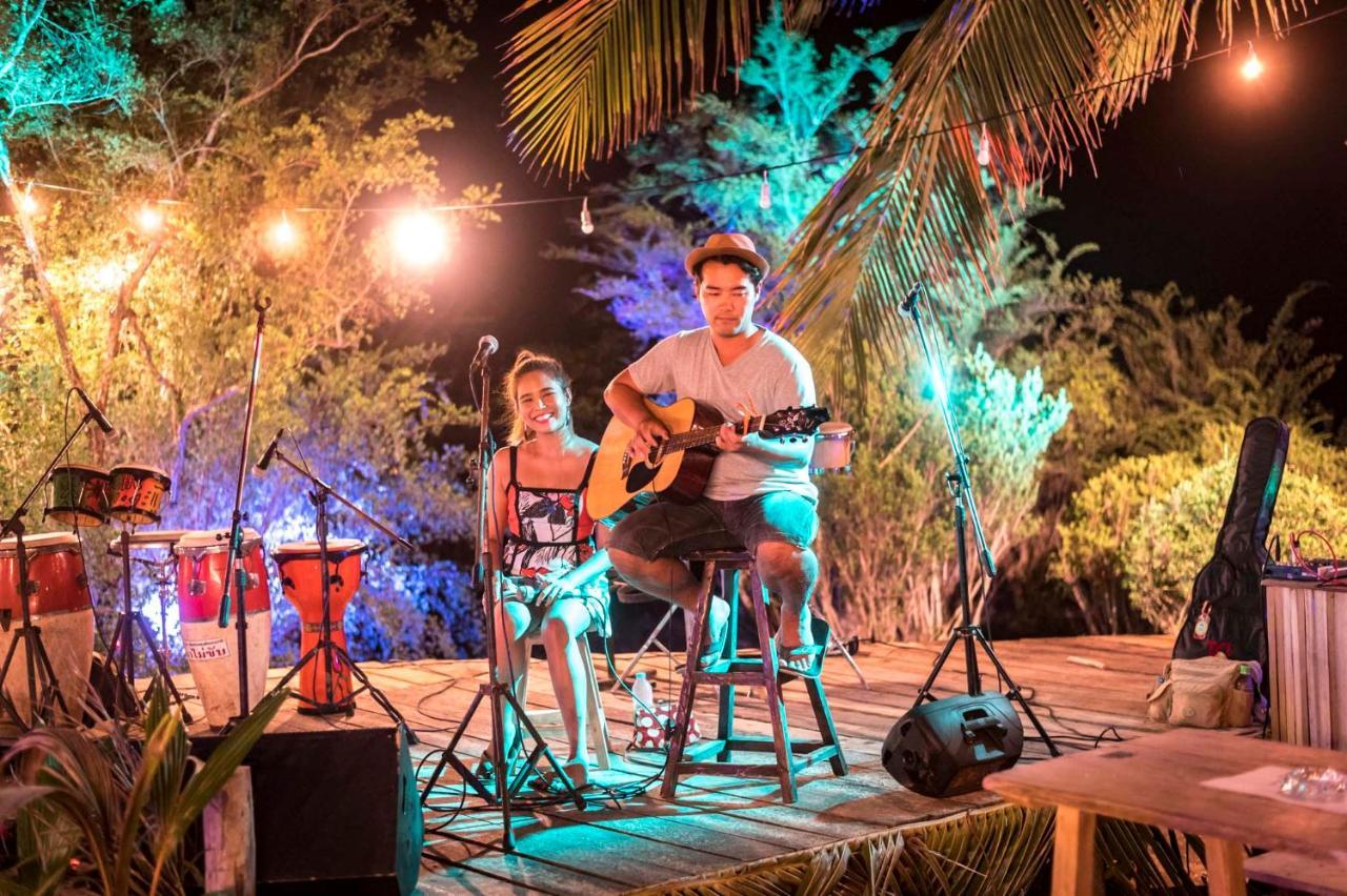 Banana Sunset - Bar & Bungalows Koh Mak Exterior foto